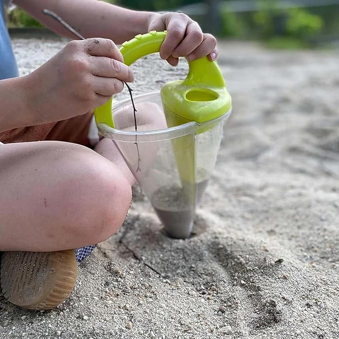 Sand Castle Funnel Toy - DIY Beach Mixing Tool for Kids Spilling Funnel Builder Set with 3D for Spectacular Sandcastle Creations - Outdoor Summer Beach Play (Green)