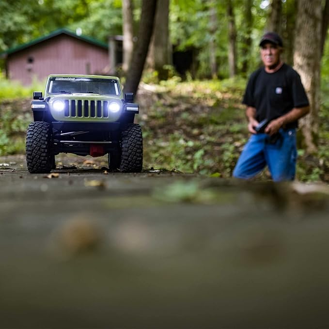 Axial RC Truck 1/6 SCX6 Jeep JLU Wrangler 4WD Rock Crawler RTR (Batteries and Charger Not Included): Green AXI05000T1