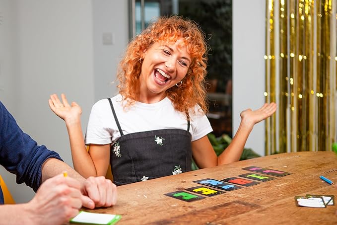 Ideal | LINKEE Trivia Game: Four Little Questions with one Big Link! | Family Games | for 2-30 Players | Ages 12+ Nylon/a