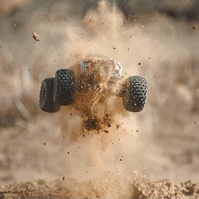 ARRMA RC Truck 1/10 Granite 4X4 223S BLX BRUSHLESS Monster Truck RTR with DSC RED ARA4302V4T2