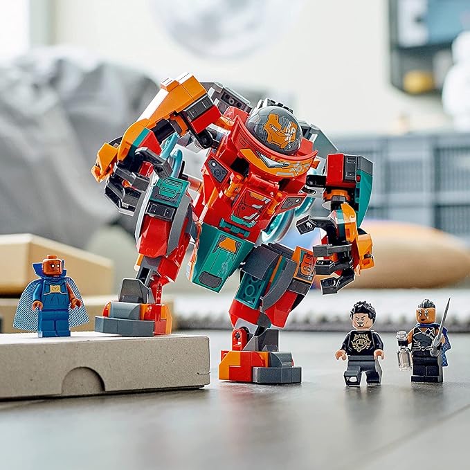 LEGO Marvel Tony Stark’s Sakaarian Iron Man 76194 Building Kit Great Gift for Young Super Heroes Aged 8+ New 2021 (369 Pieces)