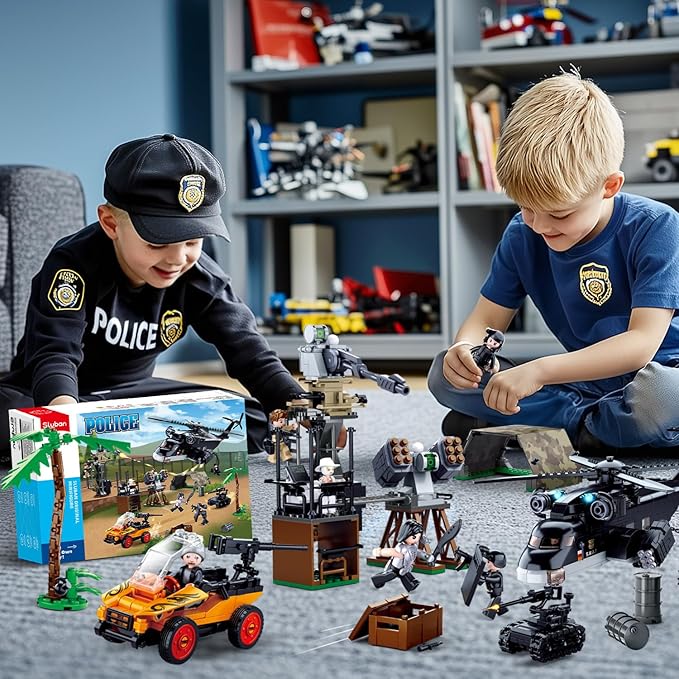 City SWAT Building Set - 7 Minifigures Helicopter Police Car &amp 830 Pieces - Compatible with Lego City Police Station - Gift for Boys &amp Girls Aged 6+