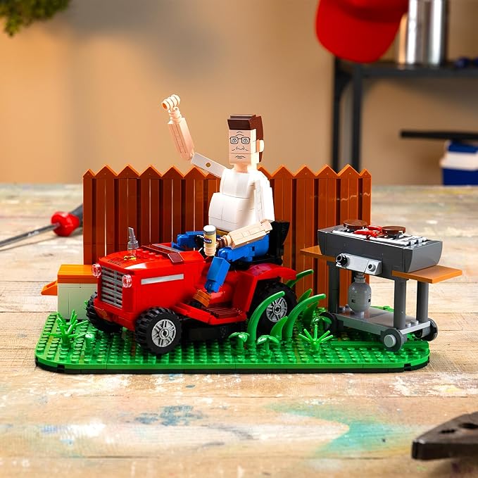 Brickcraft King of The Hill Hank Hill’s Backyard Building Kit (586-Piece Set) Hank Hill Figure Lawn Mower Grill &amp Cooler Animated TV Show Collectible Display Xmas Christmas