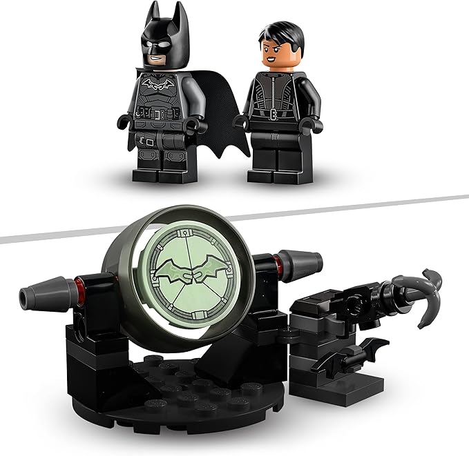 Lego DC Batman: Batman &amp Selina Kyle Motorcycle Pursuit 76179 Building Kit Cool Super-Hero Toy for Kids Aged 6+ (149 Pieces)
