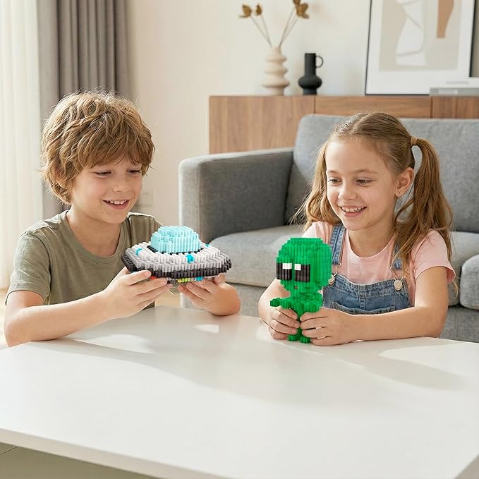 Pix Brix Space Bottle – UFO Set | 965-Piece 2D &amp 3D Alien Building Kit for Kids 8+ | Reusable Storage Bottle Keychain Clip Pixel Art Blocks | Creative STEM Toy Compatible with Major Brick Brand