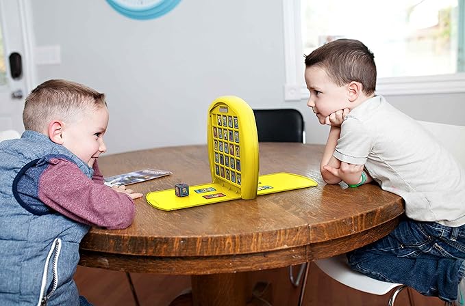 Top Trumps Match Game Minions - Family Board Games for Kids and Adults - Matching Game and Memory Game - Fun Two Player Kids Games - Memories and Learning Board Games for Kids 4 and up