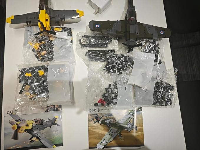 Sosuy WW2 Building Block Military Plane-Sets for Boys Men 1:32 Movable UK Spitfire &amp GE BF-109 Army Toys for Kids Ages 8+Spinning Propeller Pilots History Birthday Gifts for Teen Girls 580+ Piec