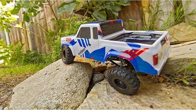 Team Associated 1/24 Enduro24 4 Wheel Drive Sendero Trail Truck RTR Ready to Run Red/Blue ASC20181