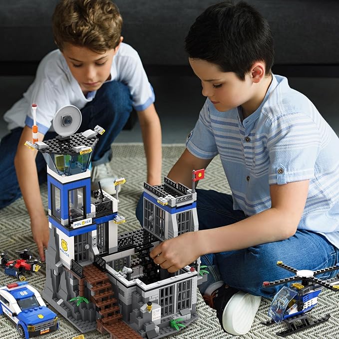 City Police Prison Island Building Blocks Set Police Station Building Toy Kit with Police Car Drone Helicopter Boats Best Preschool Toys Gift for Kids Boys and Girls Aged 6+ (946 Pieces)