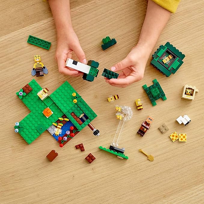 LEGO Minecraft The Bee Farm 21165 Minecraft Building Action Toy with a Beekeeper Plus Cool Bee and Sheep Figures New 2021 (238 Pieces)Multicolor