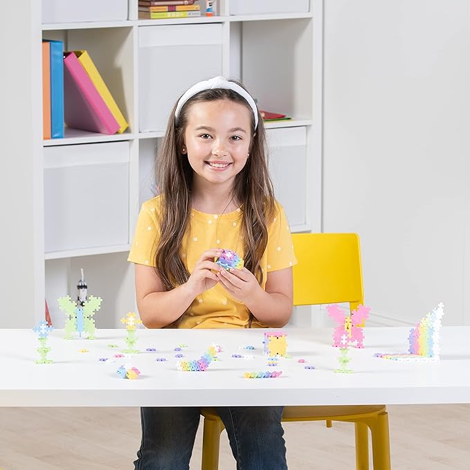 PLUS PLUS - Open Play Set - 600 Piece - Pastel Color Mix Construction Building Stem Toy Interlocking Mini Puzzle Blocks for Kids