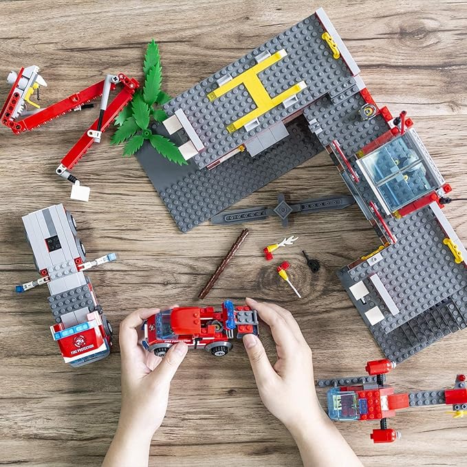 QLT QIAOLETONG City Fire Station Building Kit 774 Pcs Building Set Including Fire Station Fire Truck Fire HelicopterFire Fighter City Building Blocks STEM Toys Gift for Boys 6-10 Years Old.