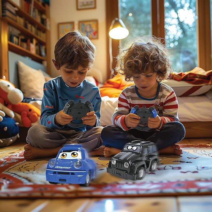Lexibook Crosslander® Twin Set of 2 Radio-Controlled Cars (Police car Thieves' car) up to 12 km/h Sound and Light Effects 2 Remotes Black/Blue RC12