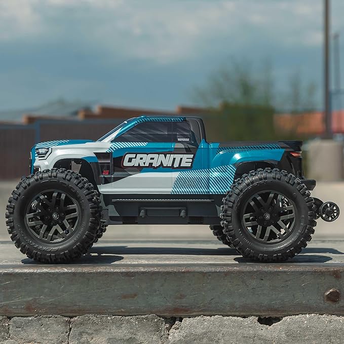 ARRMA RC Truck 1/10 Granite 4X4 223S BLX BRUSHLESS Monster Truck RTR with DSC Blue ARA4302V4T1