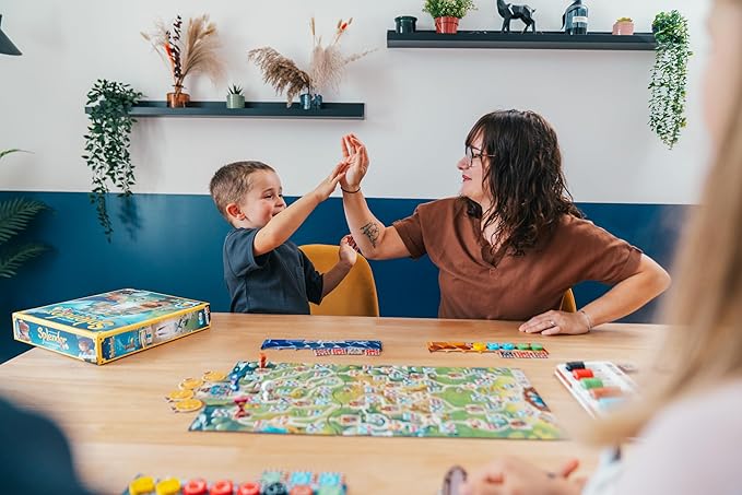 Asmodee Splendor Kids Board Game - Resource Collection &amp Kingdom Adventure Strategy Game for Family Kids &amp Adults Ages 6+ 2-4 Players 25 Minute Playtime