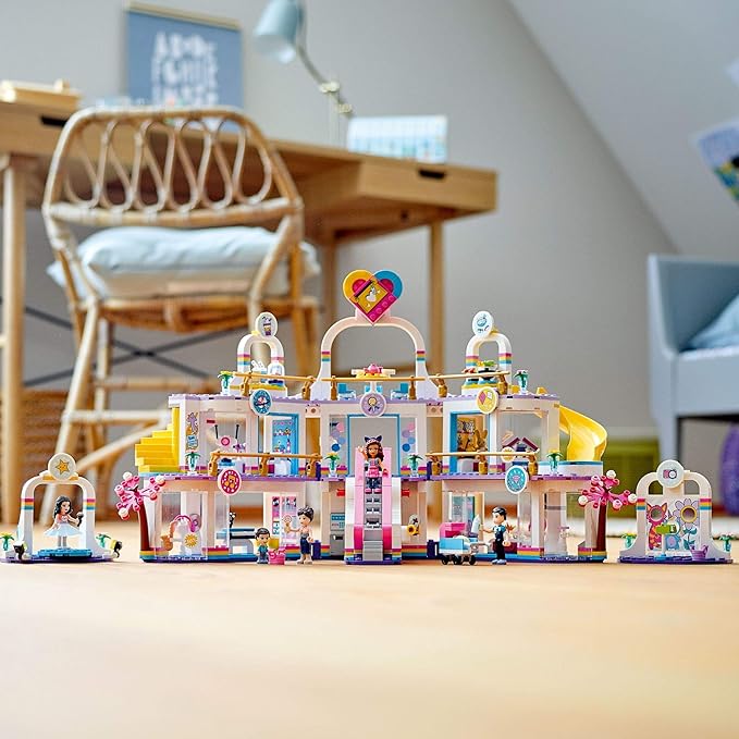 LEGO Friends Heartlake City Shopping Mall 41450 Building Kit Includes Friends Mini-Dolls to Spark Imaginative Play Portable Elements Make This a Great Friendship Toy New 2021 (1032 Pieces)