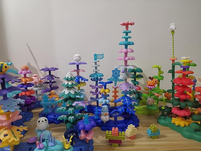 Ultimate Coral Reef STEM Building Set with Storage Box - 136PC Mega Collection 8+ Sea Creatures for Classroom Learning Kids Ages 3-6（Ocean-World-L3）