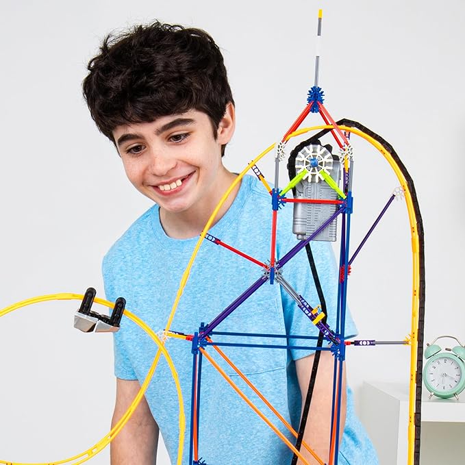 K'NEX - Amazin' 8 Coaster ‚ STEM Building Set Kid Construction Creative Play Toy‚ Ages 9+
