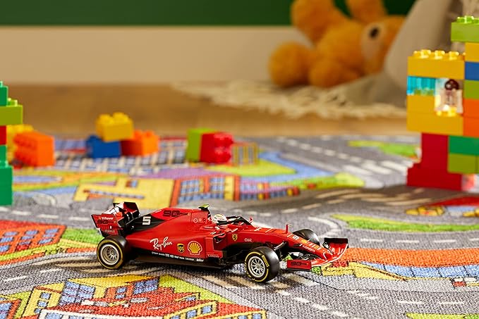 Maisto Tech Premium High-Performance R/C F1 Ferrari SF90 Leclerc Super Car - 2.4 GHZ - 1:24 Scale