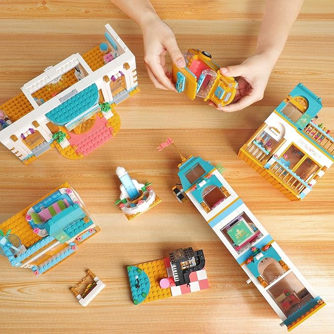 Friends Heartlake City Grand Hotel Building Kit Girls House Building Blocks Toy Gift for Kids Girls Aged 6-12 (1639 Pieces)