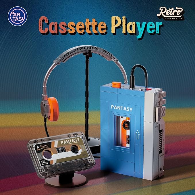 PANTASY Retro Cassette Player Building Set 1970s Portable Tape Player Model with Interchangeable Cassettes &amp Headphones Vintage Music Display Building Blocks for Adults