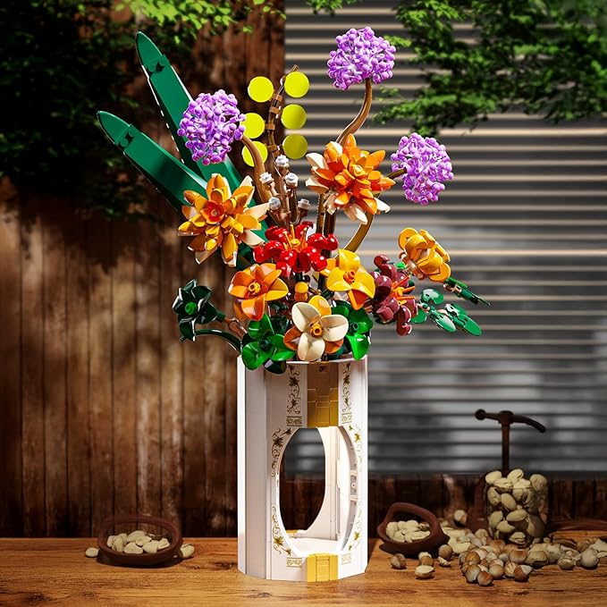 FANTASY&ampCo. Elegant Floral Display Building Kit with Vase | DIY Flower Bouquet Blocks for Adults &amp Teens | Unique Home Decor Centerpiece | Perfect Festival Gift for Family (890+ Pcs)