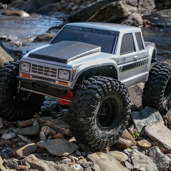 Axial RC Truck 1/10 SCX10 III Coyote 4X4 RTR (Battery and Charger Not Included) Brushed Rock Crawler Silver AXI-2036T1