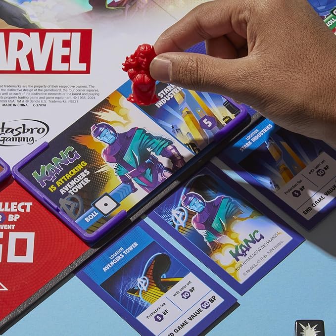 Monopoly Flip Edition: Marvel Board Game | Ages 8 and Up | 2 to 4 Players | Family Board Games for Kids Teens and Adults