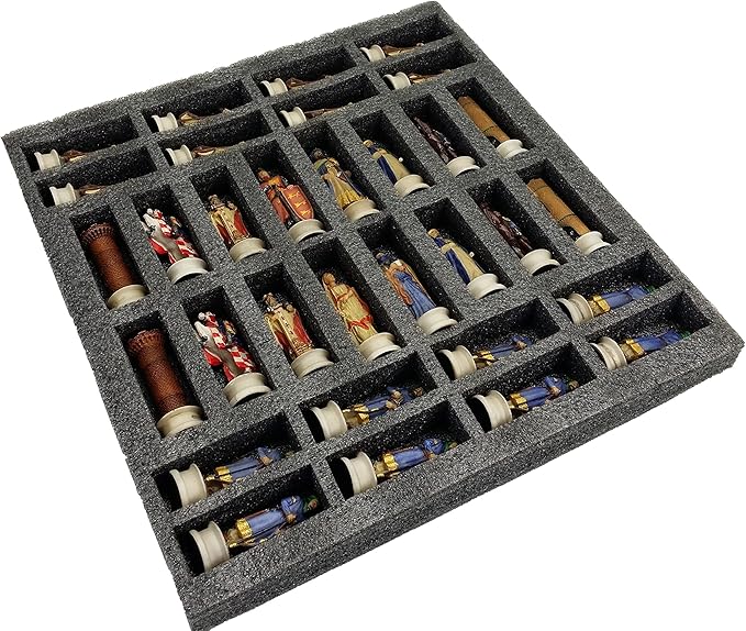 Medieval Times Crusades King Richard vs Saladin Chess Set with 17 Maltese Board