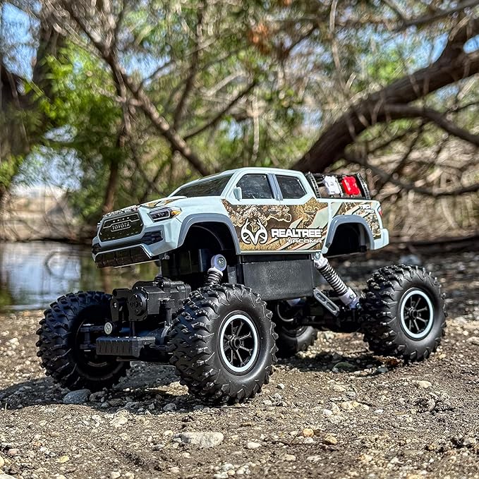 NKOK Ready to Run Realtree R/C Toyota Tacoma Rock Crawler
