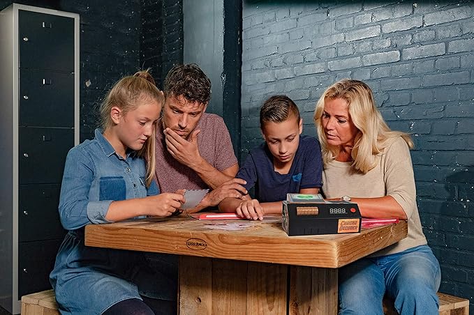 Identity Games [www.identity games.com] Escape Room The Game Family Edition - with 3 Exciting Jungle Escape Rooms | Solve The Mystery Board Game for Family Kids &amp Teens (English Version)