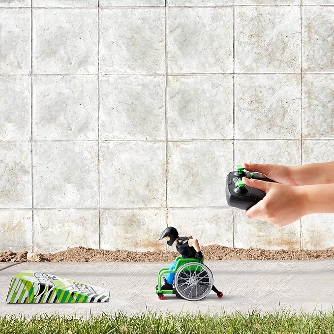 Hot Wheels RC Aaron Wheelz Wheelie Chair Remote-Control Wheelchair with Motocross Aaron Wheelz Fotheringham Figure
