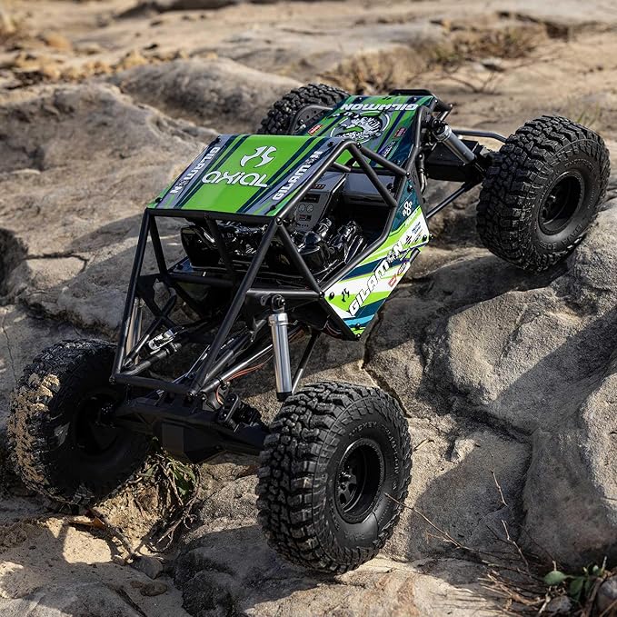 Axial RC Crawler 1/8 AXP8 Gilamon 2.2 4X4 RTR Brushed Trail Buggy Green (Battery and Charger Not Included) AXI-1207T1