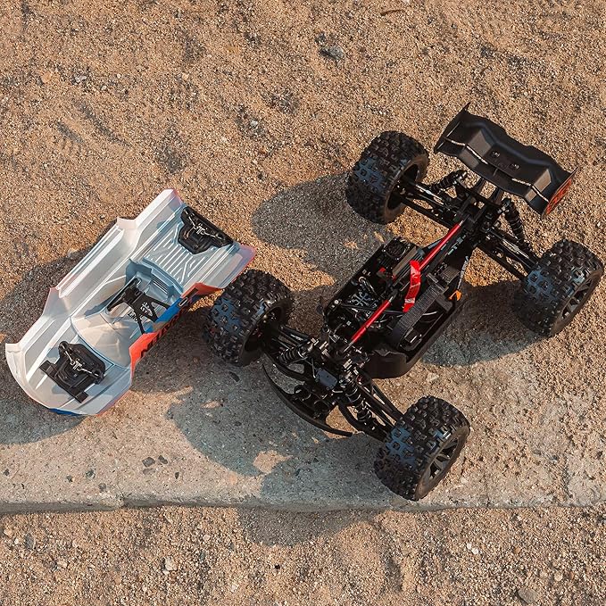 ARRMA RC Truck 1/8 KRATON 4X4 6S BLX BRUSHLESS V6 Speed Truck RTR (Lipo Battery and Charger Not Included) (Green/Black) ARA8608V6T3
