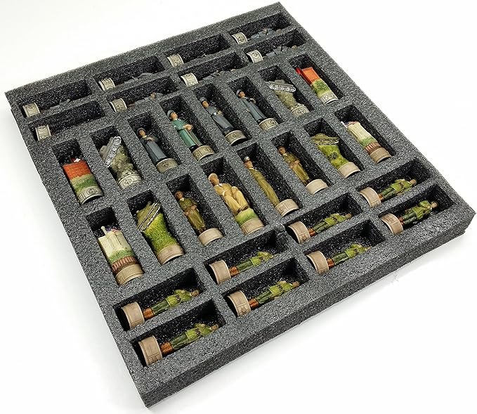 HPL World War 2 US vs Germany Chess Set Hand Painted W/High Gloss Black &amp White Board WW2